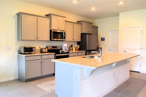 House in Zephyrhills, Florida 3 bedrooms, 173.17 sq.m. № 1522824 - photo 29