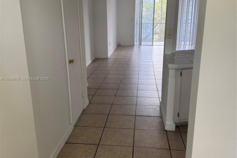 Condo in Miami, Florida, 2 bedrooms  № 2254247