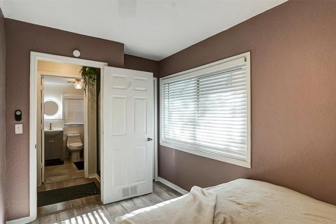 House in Tampa, Florida 2 bedrooms, 76.92 sq.m. № 1852638 - photo 18