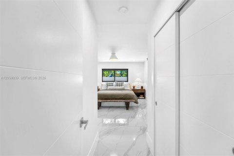 Villa ou maison à vendre à Palmetto Bay, Floride: 5 chambres, 256.22 m2 № 2181801 - photo 30