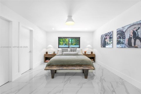 Villa ou maison à vendre à Palmetto Bay, Floride: 5 chambres, 256.22 m2 № 2181801 - photo 29