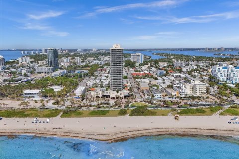 Copropriété à louer à Miami Beach, Floride: 2 chambres, 130.99 m2 № 2060808 - photo 19