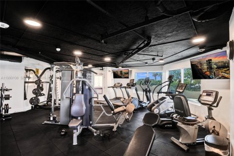 Copropriété à louer à Miami Beach, Floride: 2 chambres, 130.99 m2 № 2060808 - photo 7