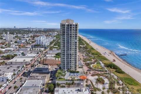 Copropriété à louer à Miami Beach, Floride: 2 chambres, 130.99 m2 № 2060808 - photo 21