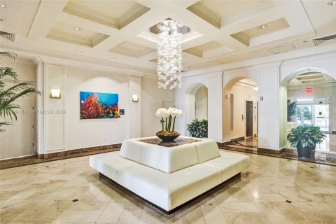 Copropriété à louer à Miami Beach, Floride: 2 chambres, 130.99 m2 № 2060808 - photo 3