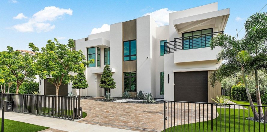 House in Boca Raton, Florida 5 bedrooms, 480.86 sq.m. № 2186695