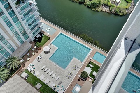 Copropriété à vendre à Sunny Isles Beach, Floride: 3 chambres, 175.77 m2 № 1891404 - photo 11