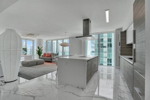 Copropriété à vendre à Sunny Isles Beach, Floride: 3 chambres, 175.77 m2 № 1891404 - photo 26