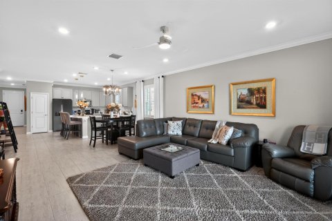 Villa ou maison à vendre à Port St. Lucie, Floride: 4 chambres, 183.2 m2 № 2248090 - photo 13