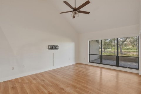 Touwnhouse à vendre à Tampa, Floride: 2 chambres, 154.96 m2 № 2097460 - photo 6