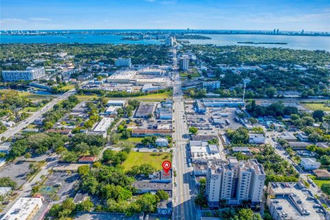 Купить коммерческую недвижимость в Майами, Флорида № 1958815 - фото 7