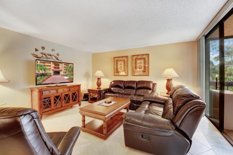 Condo in Delray Beach, Florida, 2 bedrooms № 2191525 - photo 6