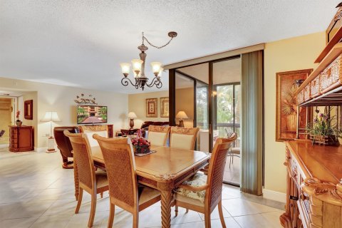 Condo in Delray Beach, Florida, 2 bedrooms № 2191525 - photo 17