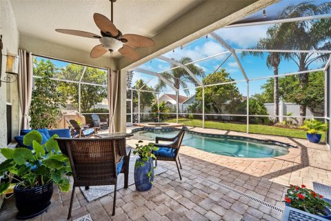 House in Tampa, Florida 4 bedrooms, 216.93 sq.m. № 1638001 - photo 8