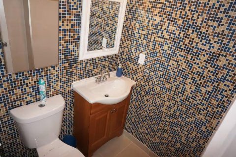 Condominio en venta en Hollywood, Florida, 1 dormitorio, 84.08 m2 № 1970662 - foto 18