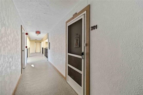 Condo in Venice, Florida, 2 bedrooms  № 2379740 - photo 4