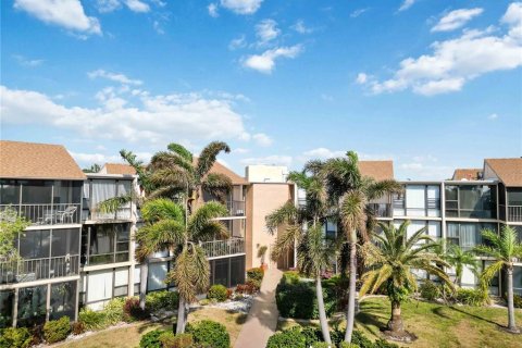 Condo in Venice, Florida, 2 bedrooms  № 2379740