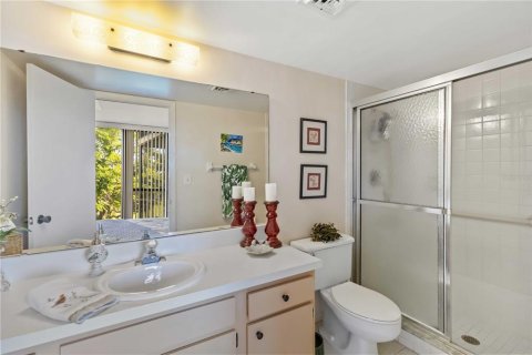 Condo in Venice, Florida, 2 bedrooms  № 2379740 - photo 27