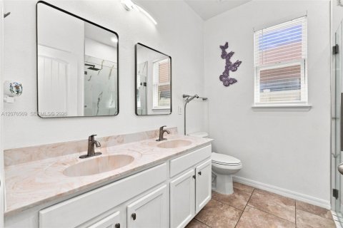 Villa ou maison à vendre à Orlando, Floride: 4 chambres № 2327204 - photo 28