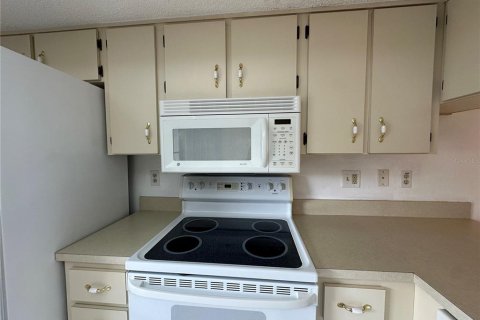Купить кондоминиум в Гудзон, Флорида 5 комнат, 104.89м2, № 1620653 - фото 9