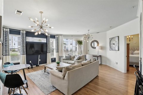 Condominio en venta en Orlando, Florida, 2 dormitorios, 98.85 m2 № 1782947 - foto 4
