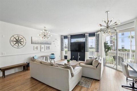 Condominio en venta en Orlando, Florida, 2 dormitorios, 98.85 m2 № 1782947 - foto 6