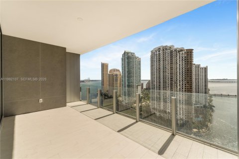 Condo in Miami, Florida, 3 bedrooms  № 2058178 - photo 17