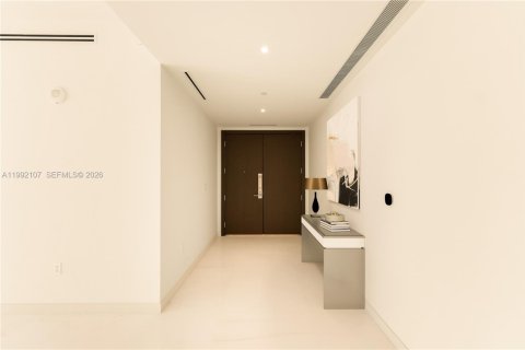 Condo in Miami, Florida, 3 bedrooms  № 2058178 - photo 6