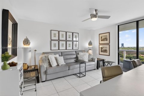 Copropriété à vendre à Aventura, Floride: 2 chambres, 96.43 m2 № 2244314 - photo 24
