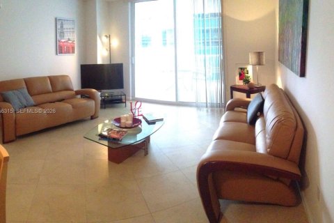 Condominio en alquiler en Miami, Florida, 1 dormitorio, 75.99 m2 № 2011165 - foto 11