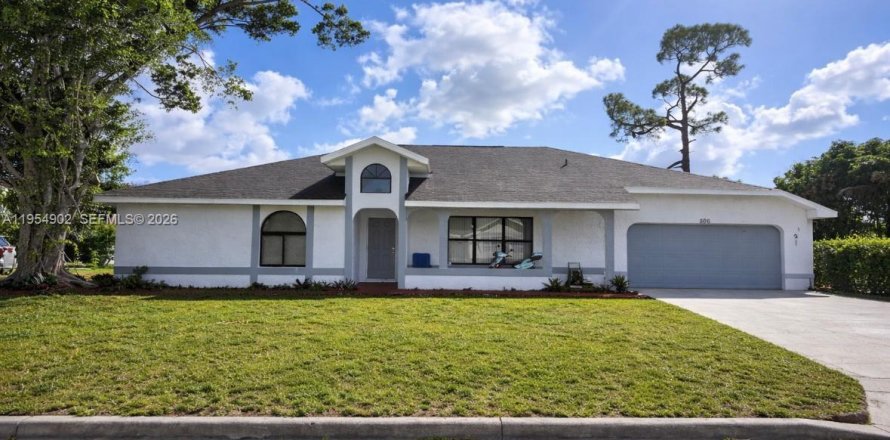 Casa en Lehigh Acres, Florida 3 dormitorios № 2010788