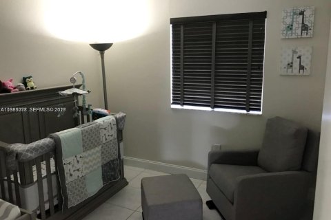 Купить виллу или дом в Майами, Флорида 5 спален, 201.97м2, № 2048271 - фото 7