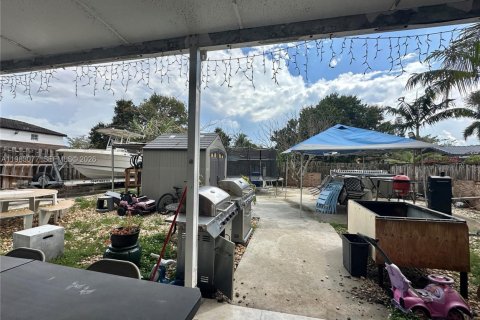 Купить виллу или дом в Майами, Флорида 5 спален, 201.97м2, № 2048271 - фото 14