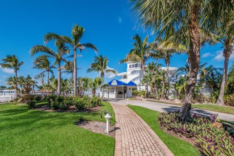 Condominio en venta en Boca Grande, Florida, 2 dormitorios, 145.67 m2 № 1143645 - foto 29