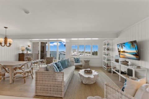 Condominio en venta en Boca Grande, Florida, 2 dormitorios, 145.67 m2 № 1143645 - foto 3
