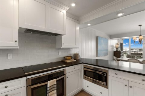 Condominio en venta en Boca Grande, Florida, 2 dormitorios, 145.67 m2 № 1143645 - foto 9