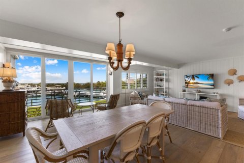 Condominio en venta en Boca Grande, Florida, 2 dormitorios, 145.67 m2 № 1143645 - foto 12