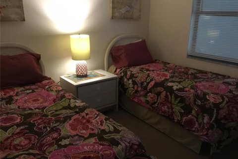 Condo in New Smyrna Beach, Florida, 2 bedrooms  № 2108445 - photo 8