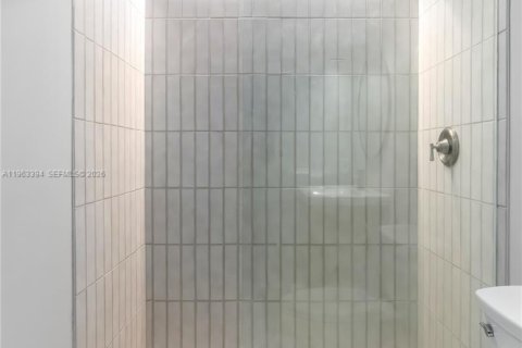 Condominio en venta en Miami Beach, Florida, 3 dormitorios, 108.7 m2 № 2025293 - foto 25