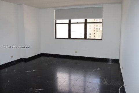 Купить кондоминиум в Майами, Флорида 2 спальни, 181.16м2, № 2038901 - фото 6