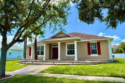 Casa en alquiler en Kissimmee, Florida, 4 dormitorios, 189.61 m2 № 1885290 - foto 1