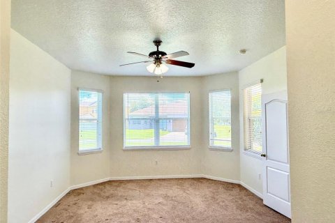 Villa ou maison à louer à Kissimmee, Floride: 4 chambres, 189.61 m2 № 1885290 - photo 13