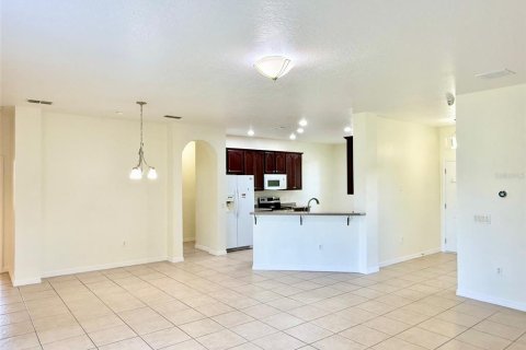 House in Kissimmee, Florida 4 bedrooms, 189.61 sq.m. № 1885290 - photo 7