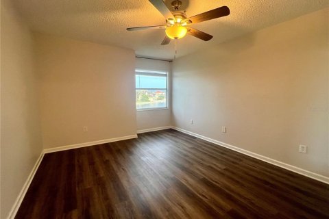 Condominio en venta en Clearwater, Florida, 2 dormitorios, 82.4 m2 № 1828080 - foto 18