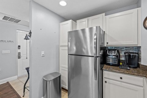Copropriété à vendre à Four Corners, Floride: 3 chambres, 124.86 m2 № 2303171 - photo 11