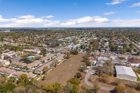 Terreno en venta en Seminole, Florida № 2123608 - foto 13