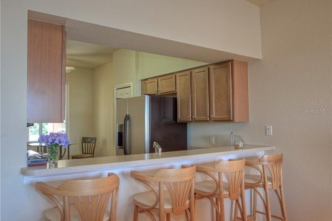 Condominio en alquiler en Bradenton, Florida, 2 dormitorios, 104.14 m2 № 212743 - foto 6