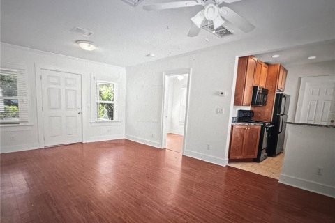 Casa en alquiler en Clearwater, Florida, 2 dormitorios, 57.23 m2 № 1722050 - foto 11