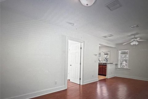 Casa en alquiler en Clearwater, Florida, 2 dormitorios, 57.23 m2 № 1722050 - foto 7