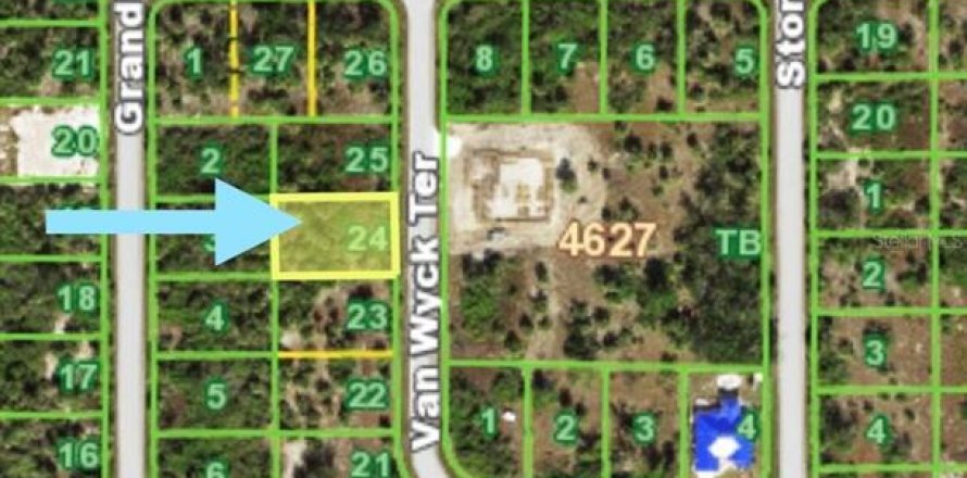 Land in Port Charlotte, Florida № 2224228
